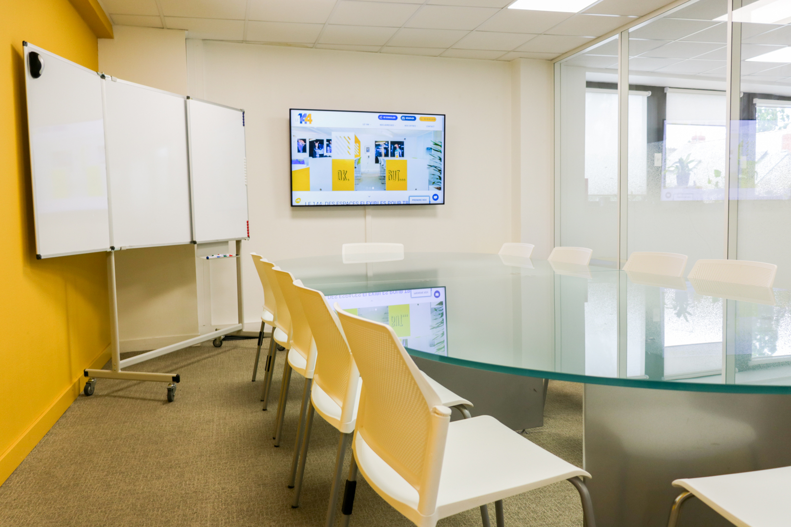 Réunions clients, AG, brainstormings : comment choisir vos salles de réunion à Nantes ?